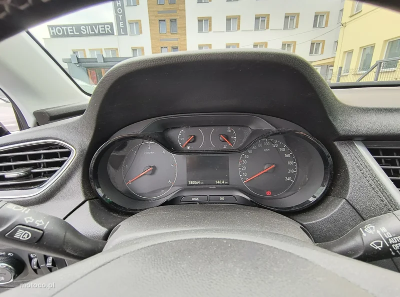 Opel Grandland X 15