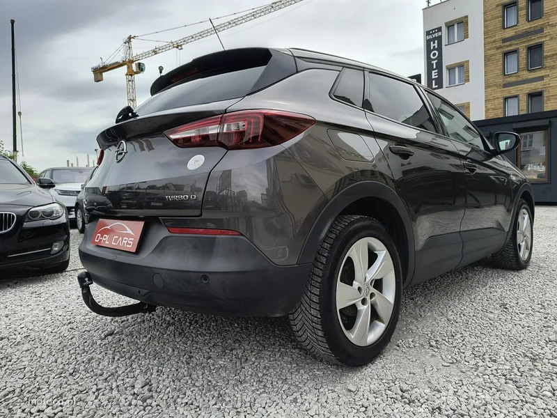 Opel Grandland X 31