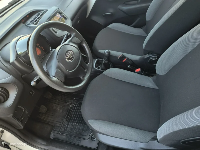 Toyota Aygo 12