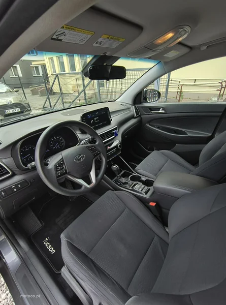 Hyundai TUCSON 12