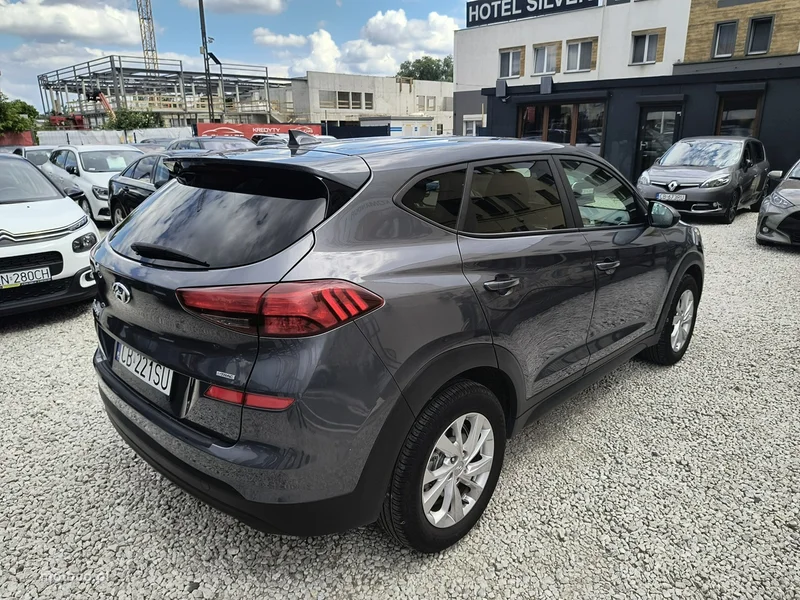 Hyundai TUCSON 6