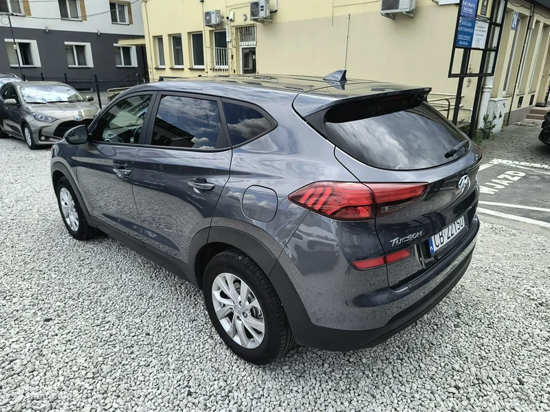 Hyundai TUCSON 8
