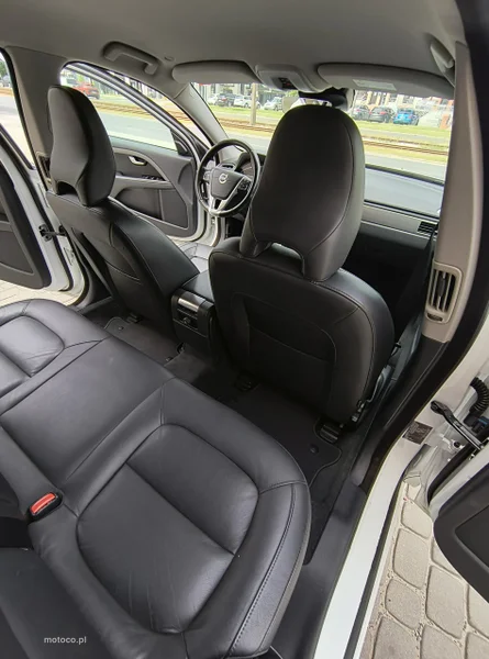 Volvo V70 16