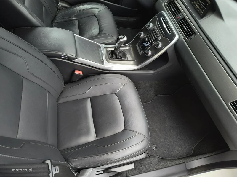 Volvo V70 19