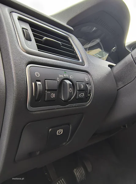 Volvo V70 25