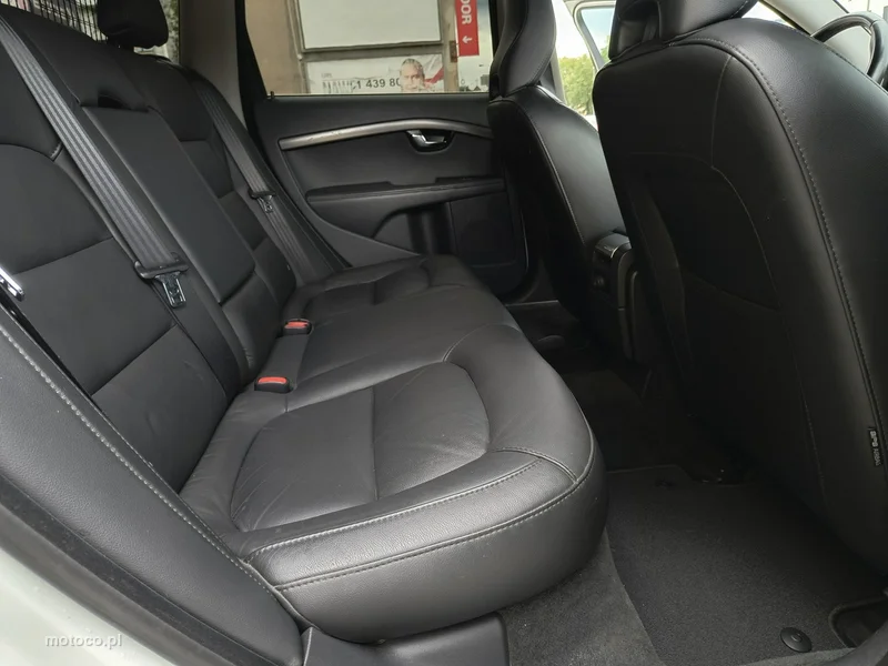 Volvo V70 35