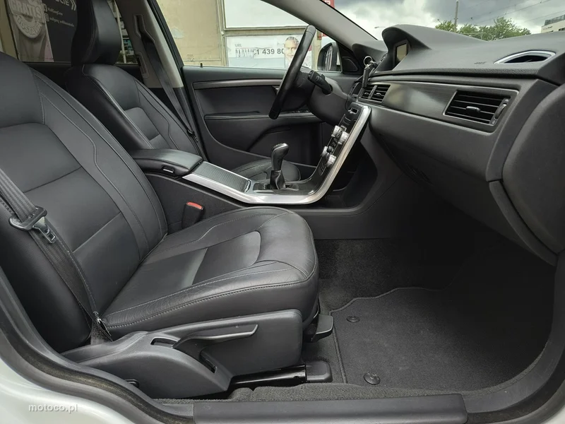 Volvo V70 36