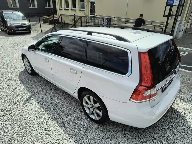 Volvo V70 6