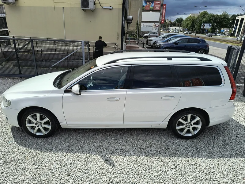 Volvo V70 58