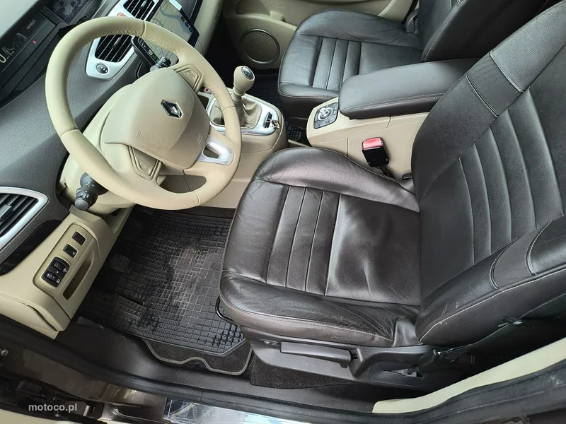 Renault Scenic III 12