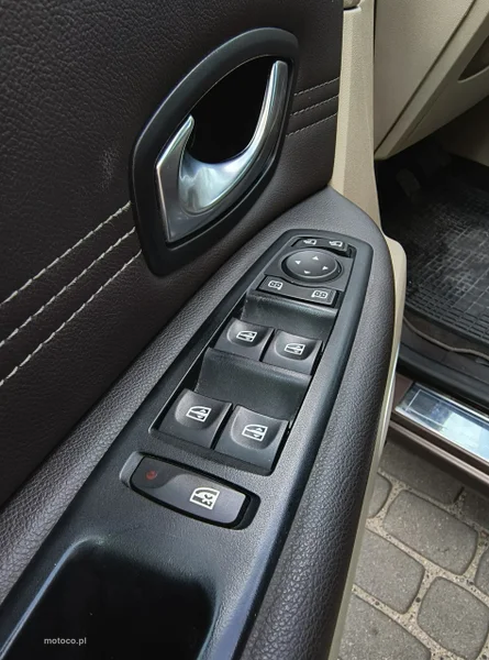 Renault Scenic III 25