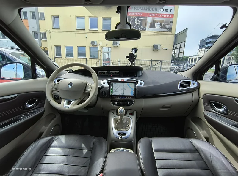 Renault Scenic III 7