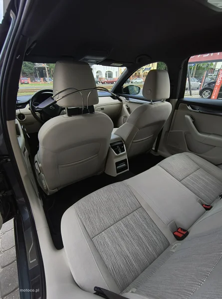 Skoda Octavia III 12