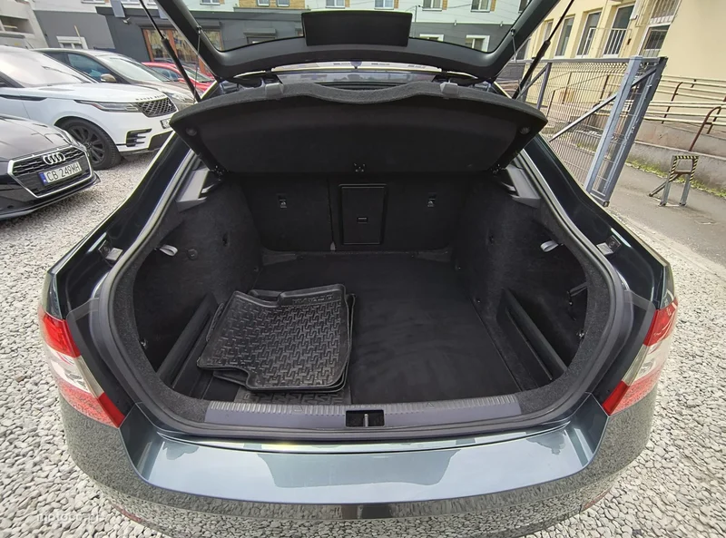 Skoda Octavia III 15