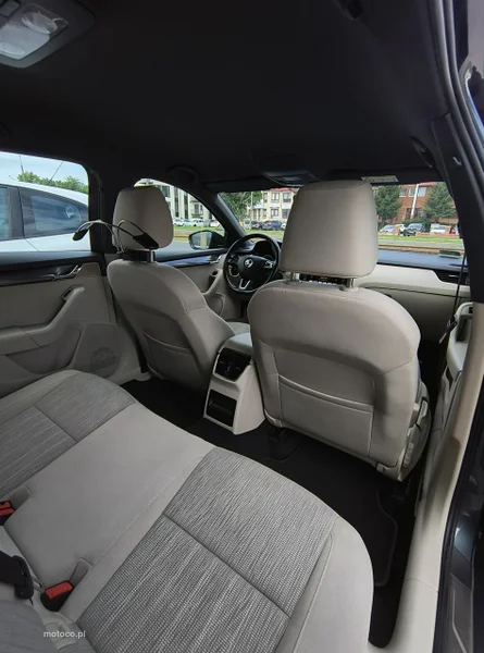 Skoda Octavia III 16