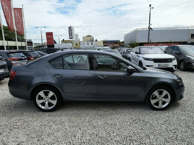 Skoda Octavia III 48