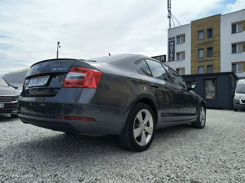 Skoda Octavia III 53