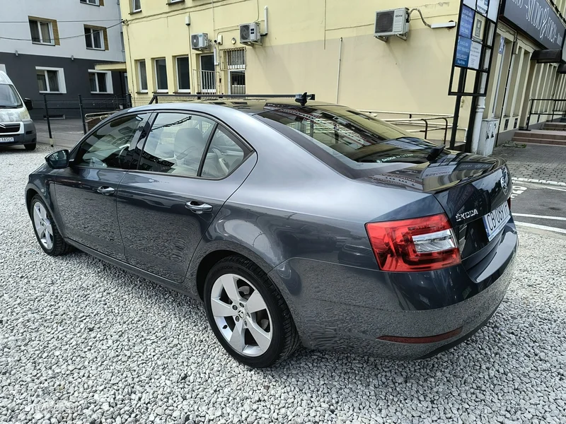 Skoda Octavia III 56