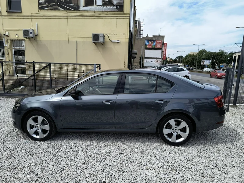 Skoda Octavia III 59