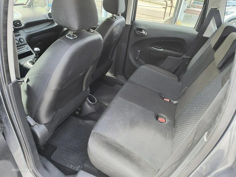 Citroen C3 Picasso 17