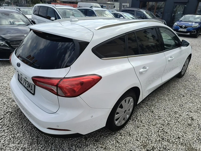 Ford Focus IV 48