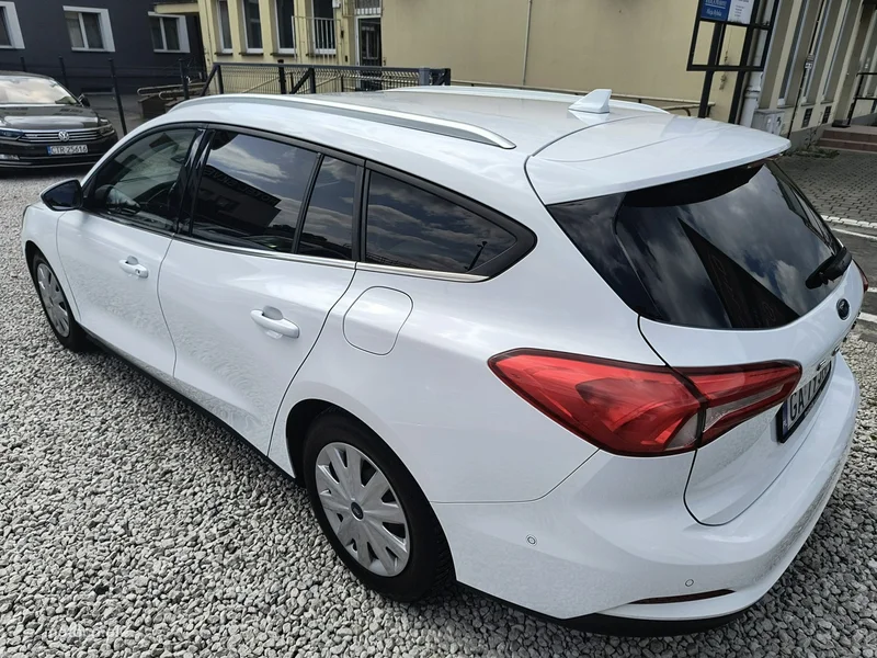 Ford Focus IV 52