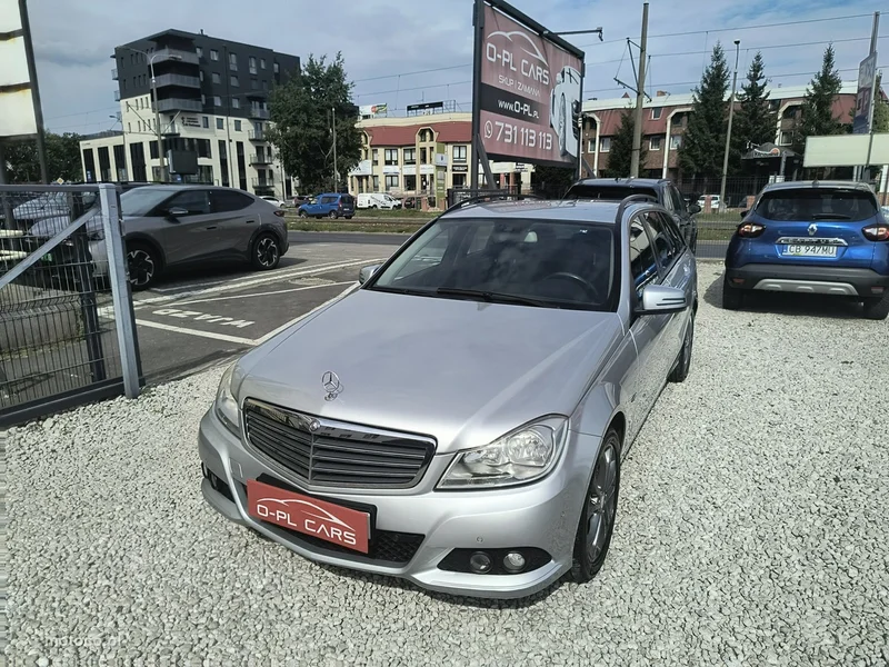 Mercedes-Benz Klasa C W204 C 220 36