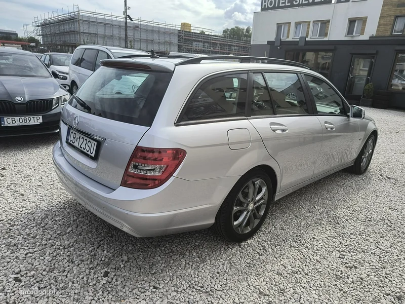 Mercedes-Benz Klasa C W204 C 220 45