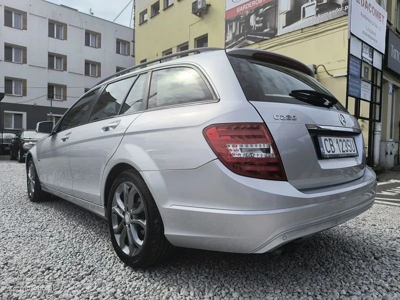 Mercedes-Benz Klasa C W204 C 220 49