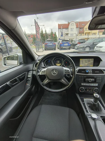 Mercedes-Benz Klasa C W204 C 220 8