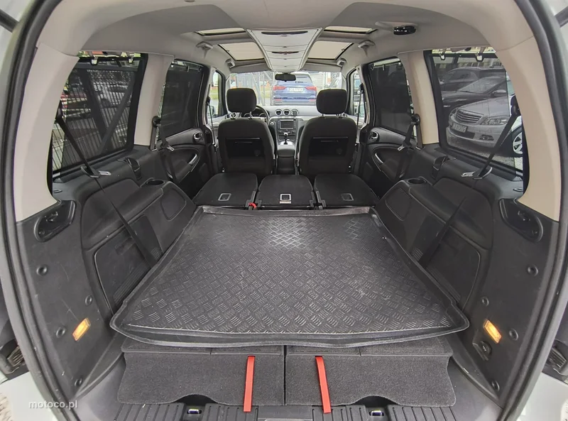 Ford Galaxy II 20