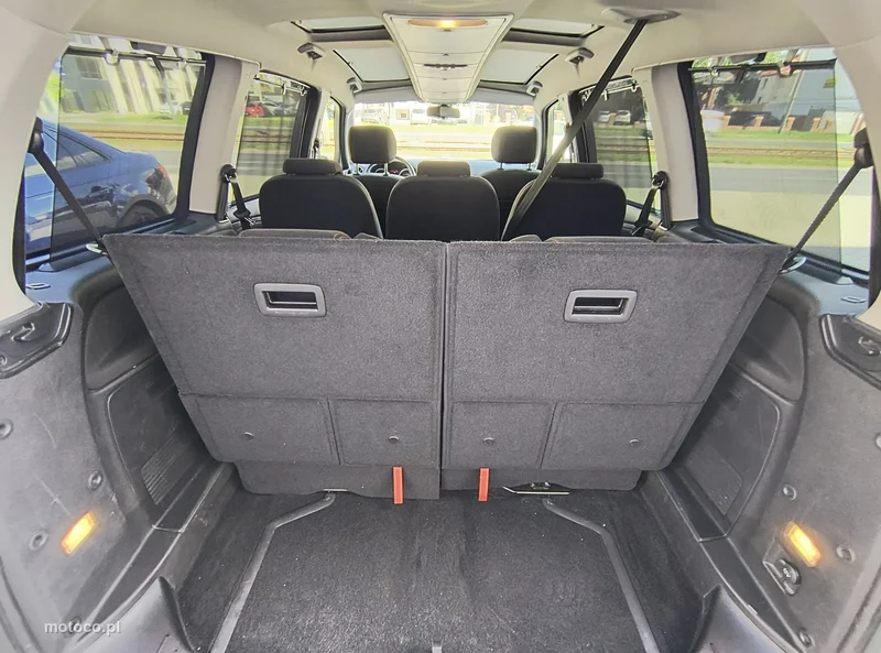Ford Galaxy II 19
