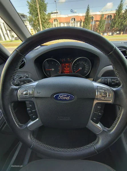 Ford Galaxy II 30