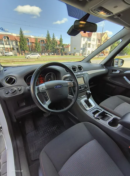 Ford Galaxy II 9