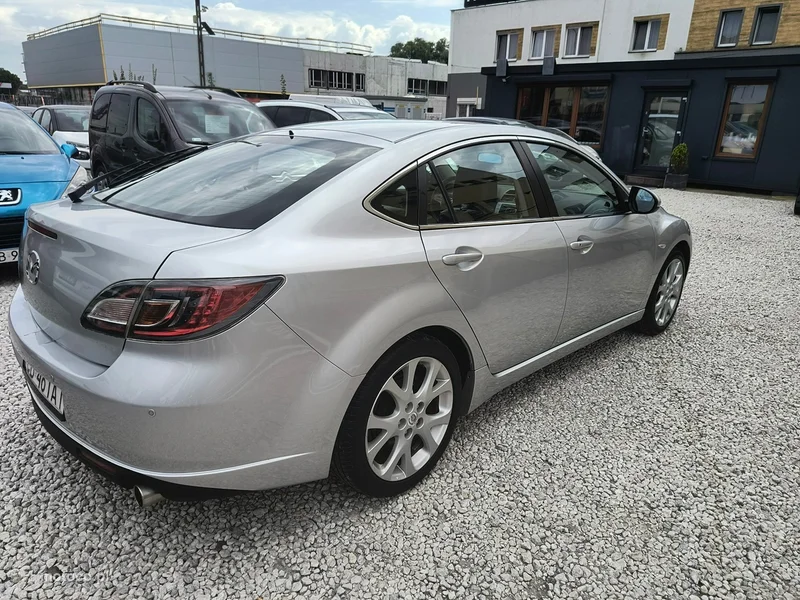 Mazda 6 4