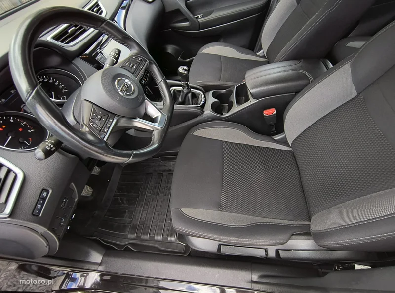 Nissan Qashqai 20