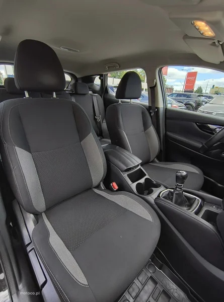 Nissan Qashqai 24
