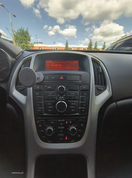 Opel Astra GTC 20
