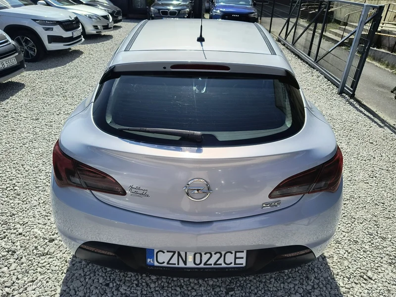 Opel Astra GTC 50