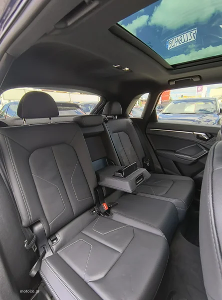 Audi Q3 F3 19