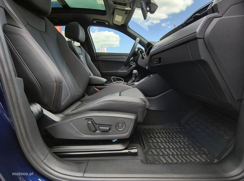 Audi Q3 F3 24