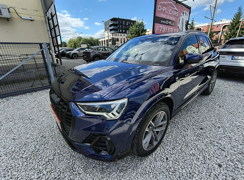 Audi Q3 F3 42
