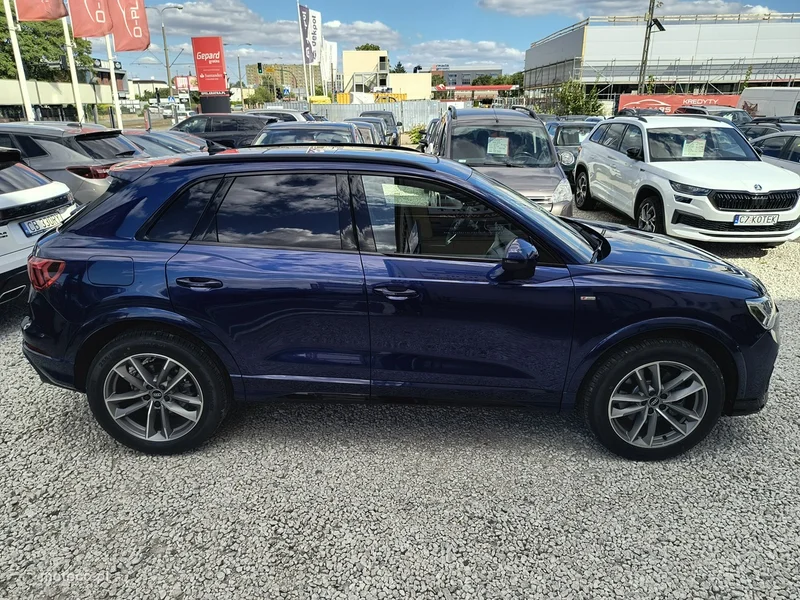 Audi Q3 F3 50