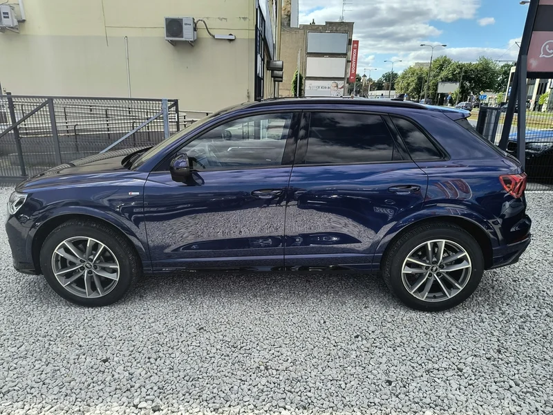 Audi Q3 F3 58