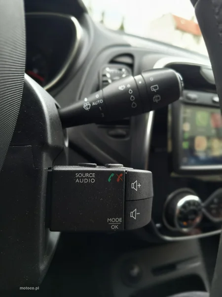 Renault Captur I 24