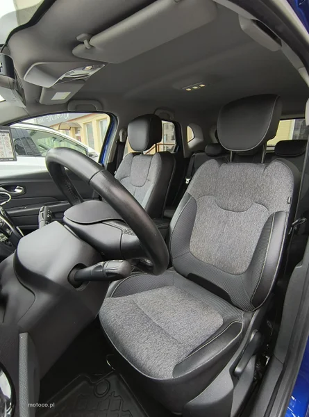 Renault Captur I 36