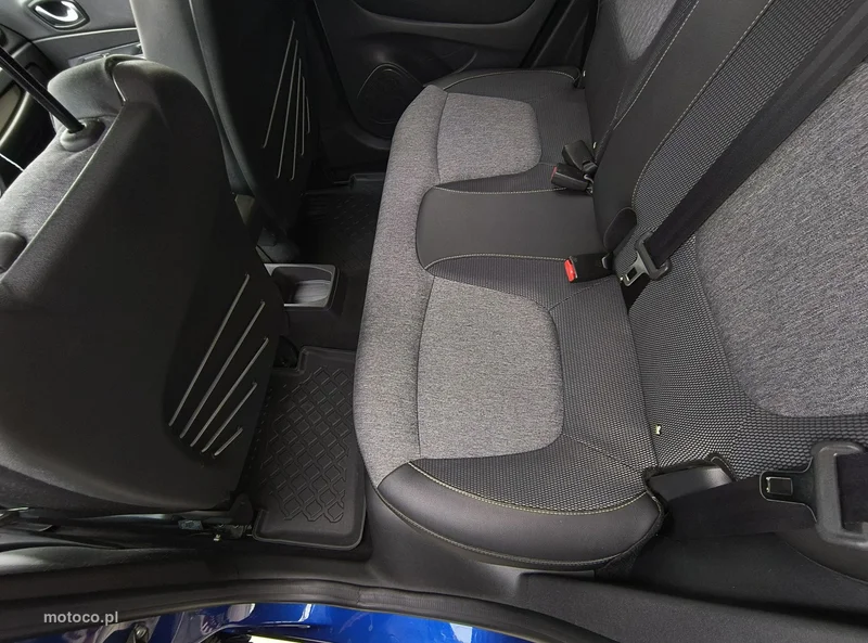 Renault Captur I 37