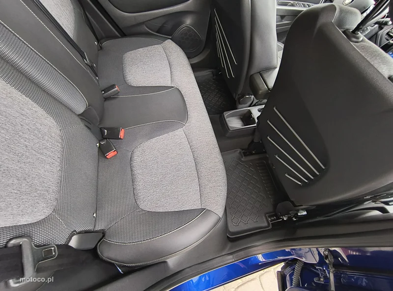 Renault Captur I 38