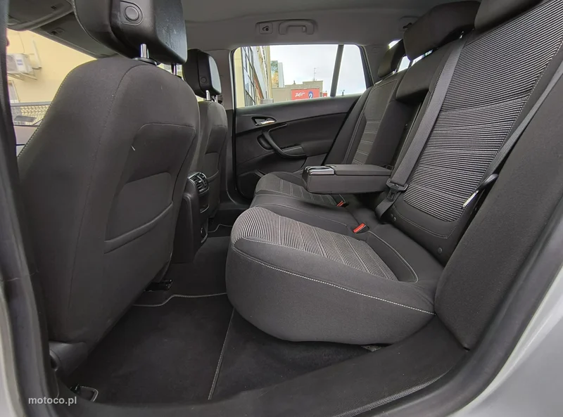 Opel Insignia A 14