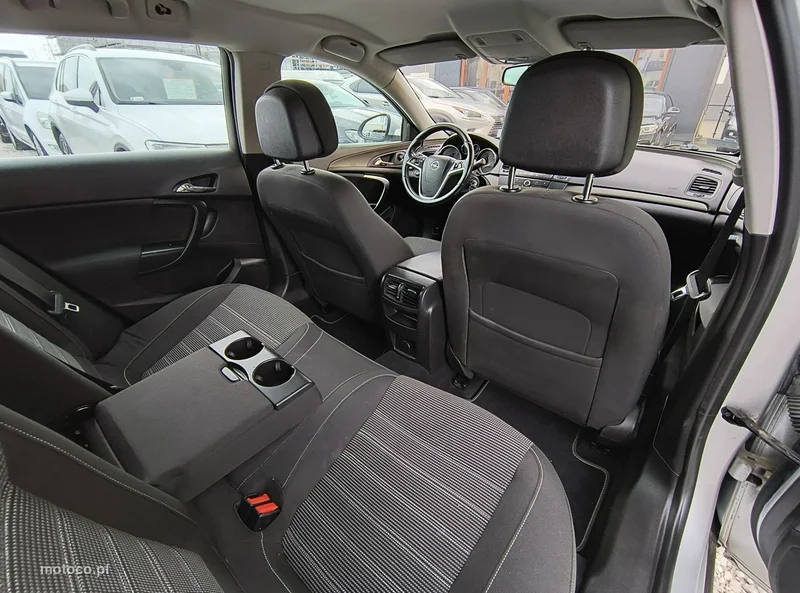 Opel Insignia A 16